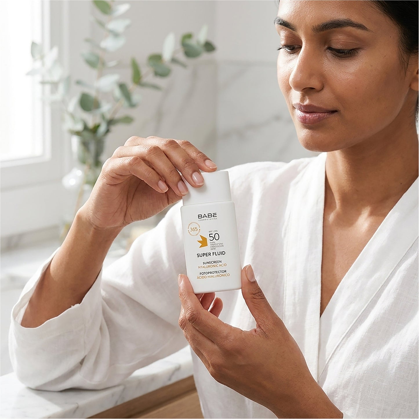 Superfluid Sunscreen