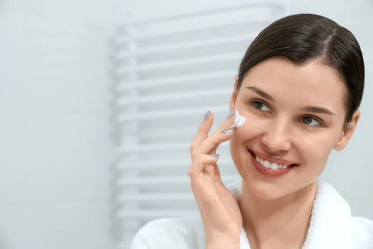 Why You May Need Face Moisturizer It if You Have Acne